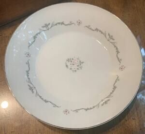 Signature Collection Select Fine China Petite Bouquet 7.5” Bowls Replacement